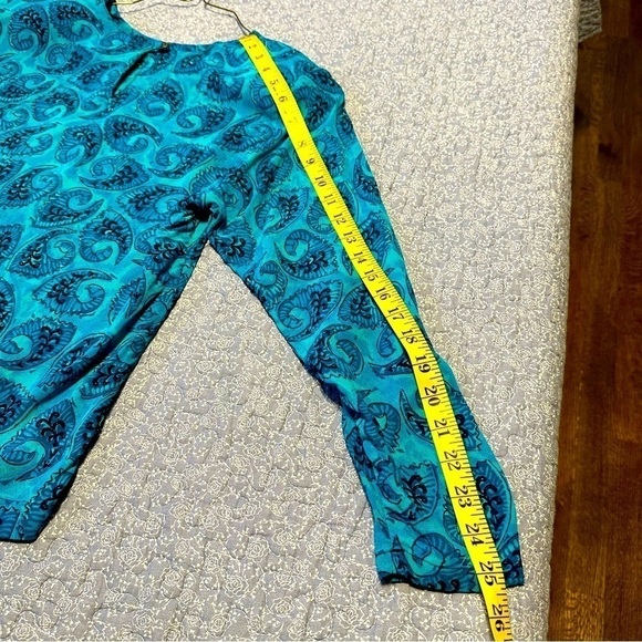 Carole Little Petite Top Key Hole Opening in Back Mermaid Cerulean Size 6P - Picture 6 of 9